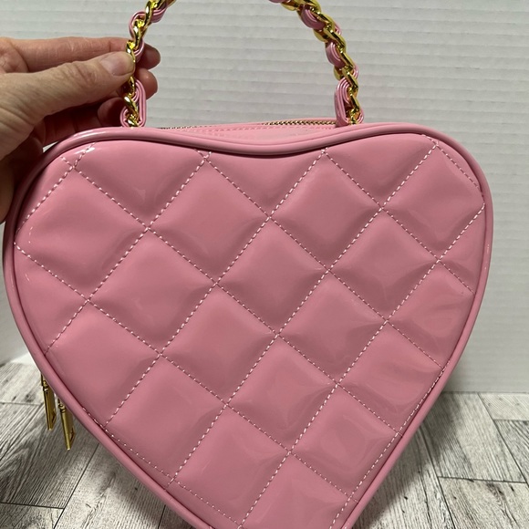 Truly Los Angeles Patent Leather Quilted Heart Purse Handbag Makeup Bag Pink - Picture 3 of 7